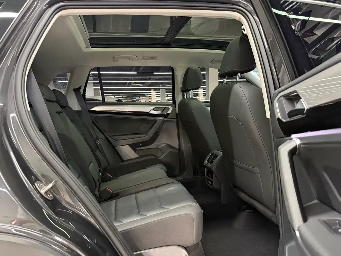 Tayron 2022 280TSI 2WD Luxury Intelligent Edition — миниатюра 13