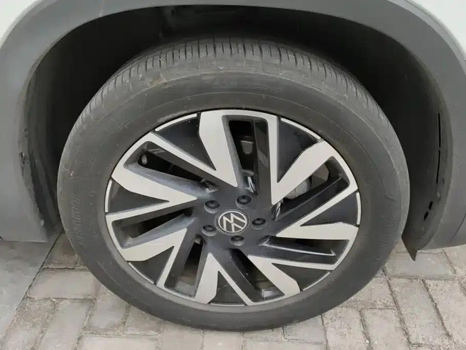Tayron 2024 330TSI 2WD Luxury Plus Advanced Edition — миниатюра 6