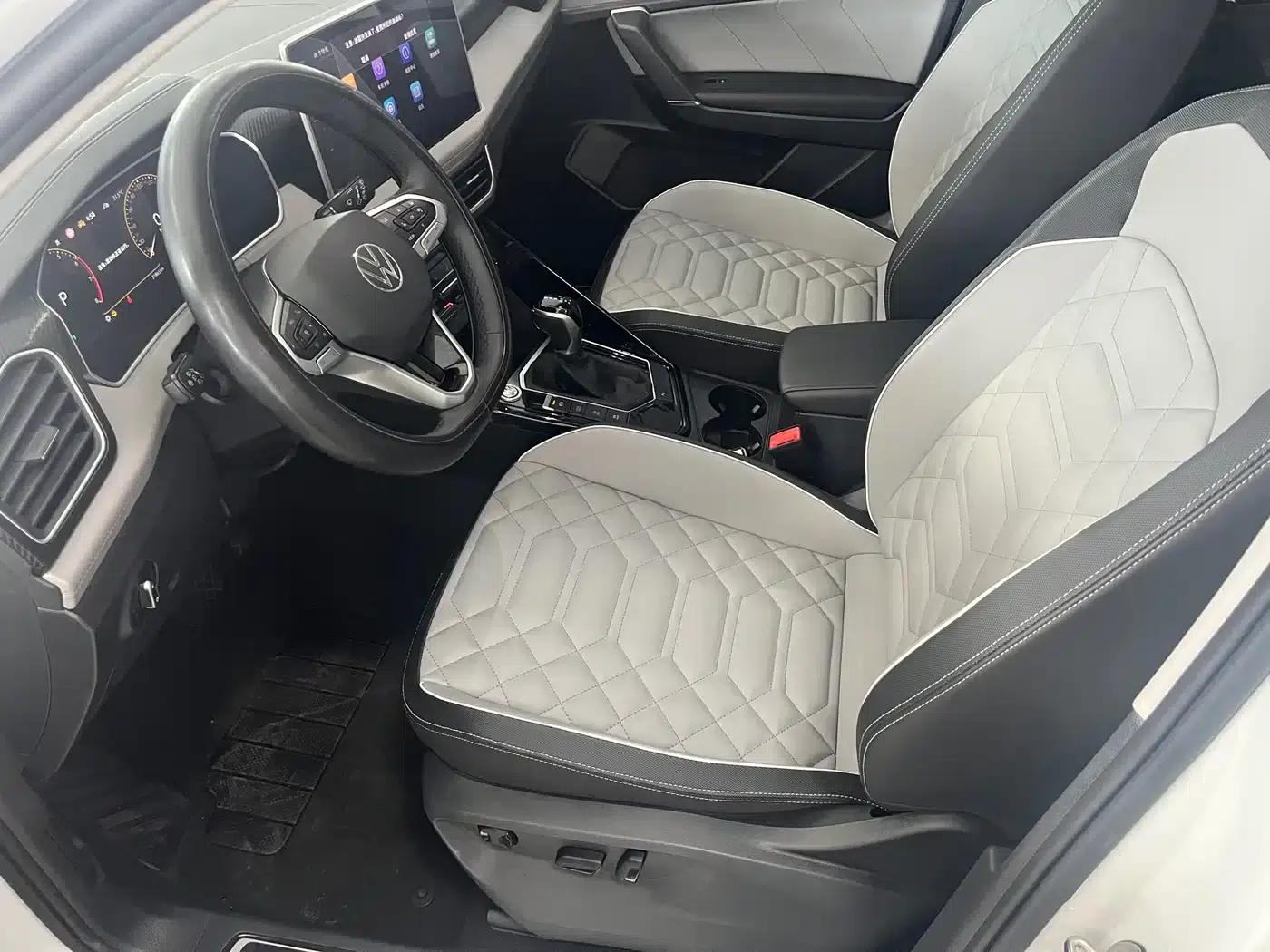 Tayron 2023 280TSI 2WD Luxury Plus Advanced Edition — миниатюра 4