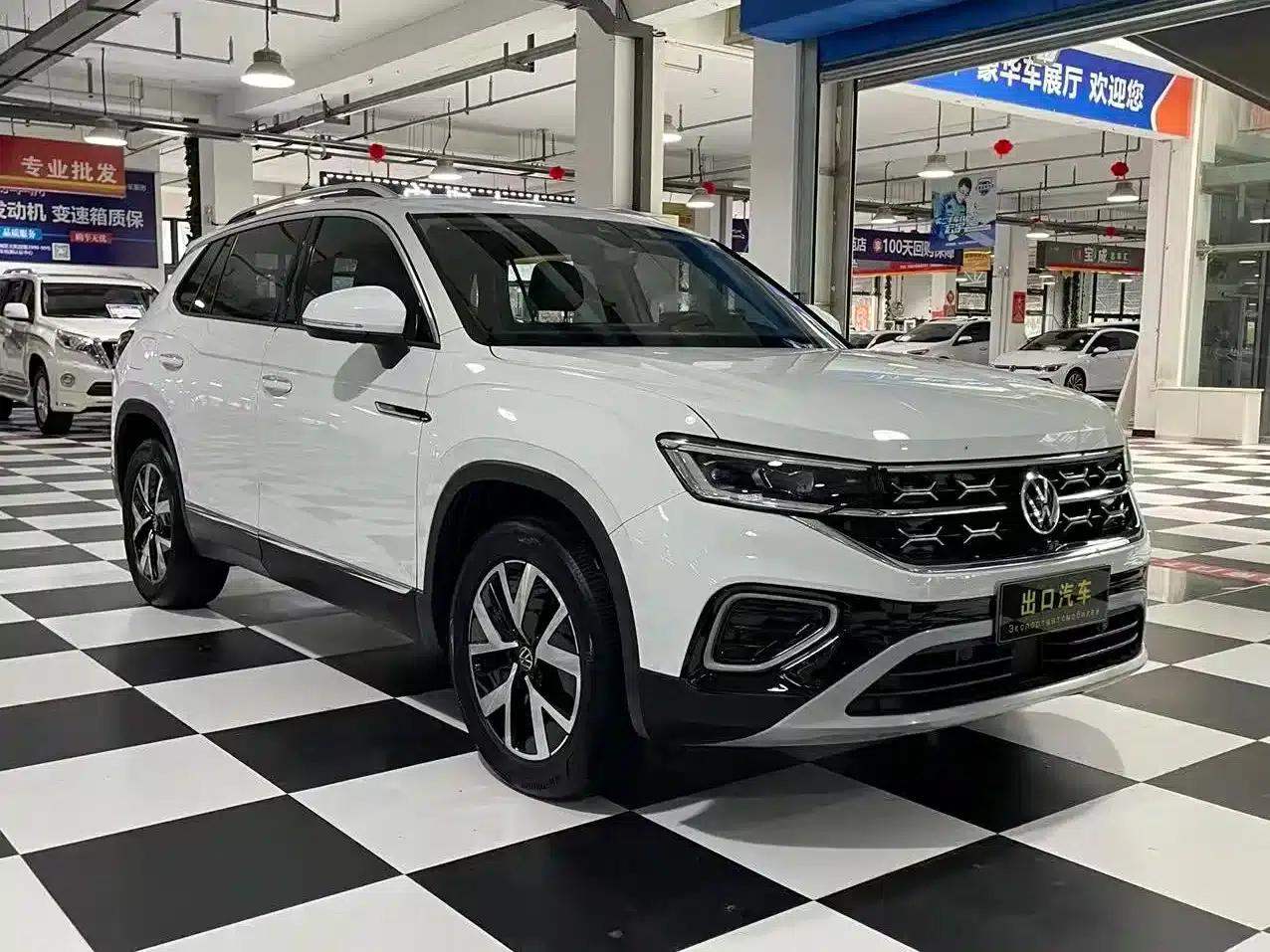 Tayron 2023 280TSI 2WD Luxury Plus Advanced Edition — миниатюра 3