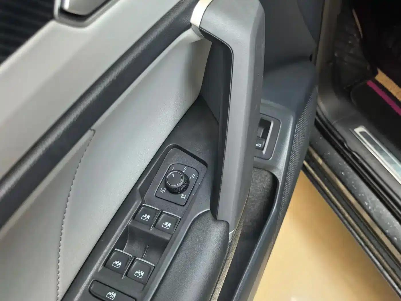 Tayron 2023 280TSI 2WD Luxury Plus Advanced Edition — миниатюра 6