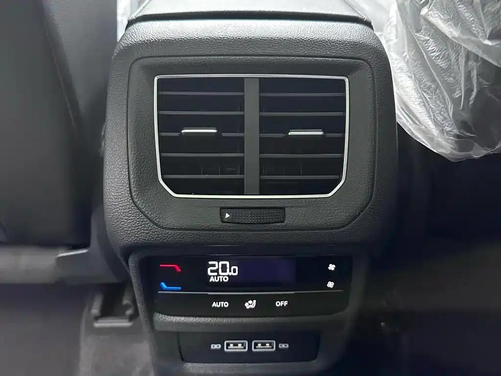 Tayron 2023 280TSI 2WD Luxury Plus Advanced Edition — миниатюра 12