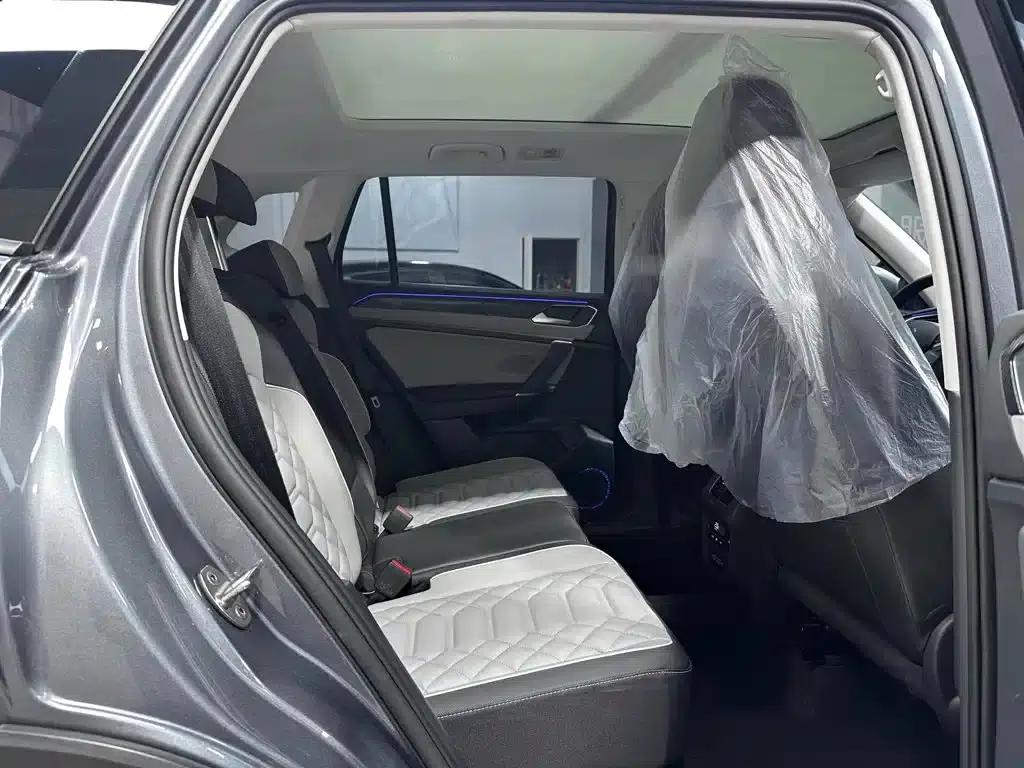 Tayron 2023 280TSI 2WD Luxury Plus Advanced Edition — миниатюра 13