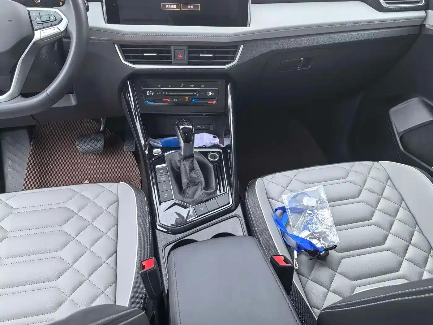 Tayron 2023 330TSI 2WD Luxury Plus Advanced Edition — миниатюра 6