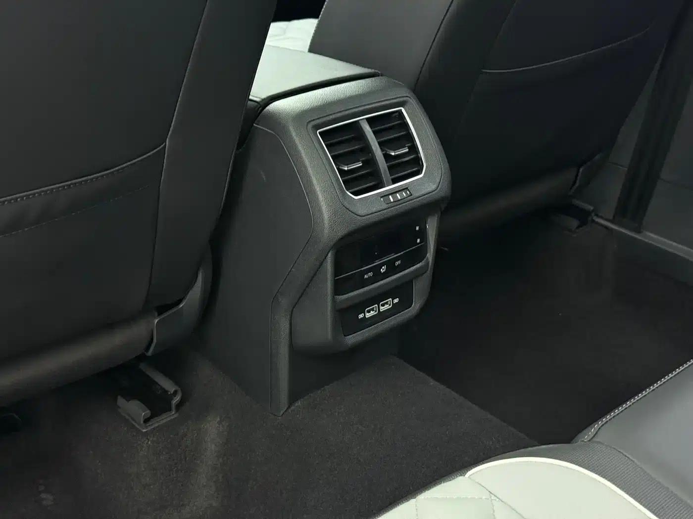 Tayron 2023 280TSI 2WD Luxury Plus Advanced Edition — миниатюра 11
