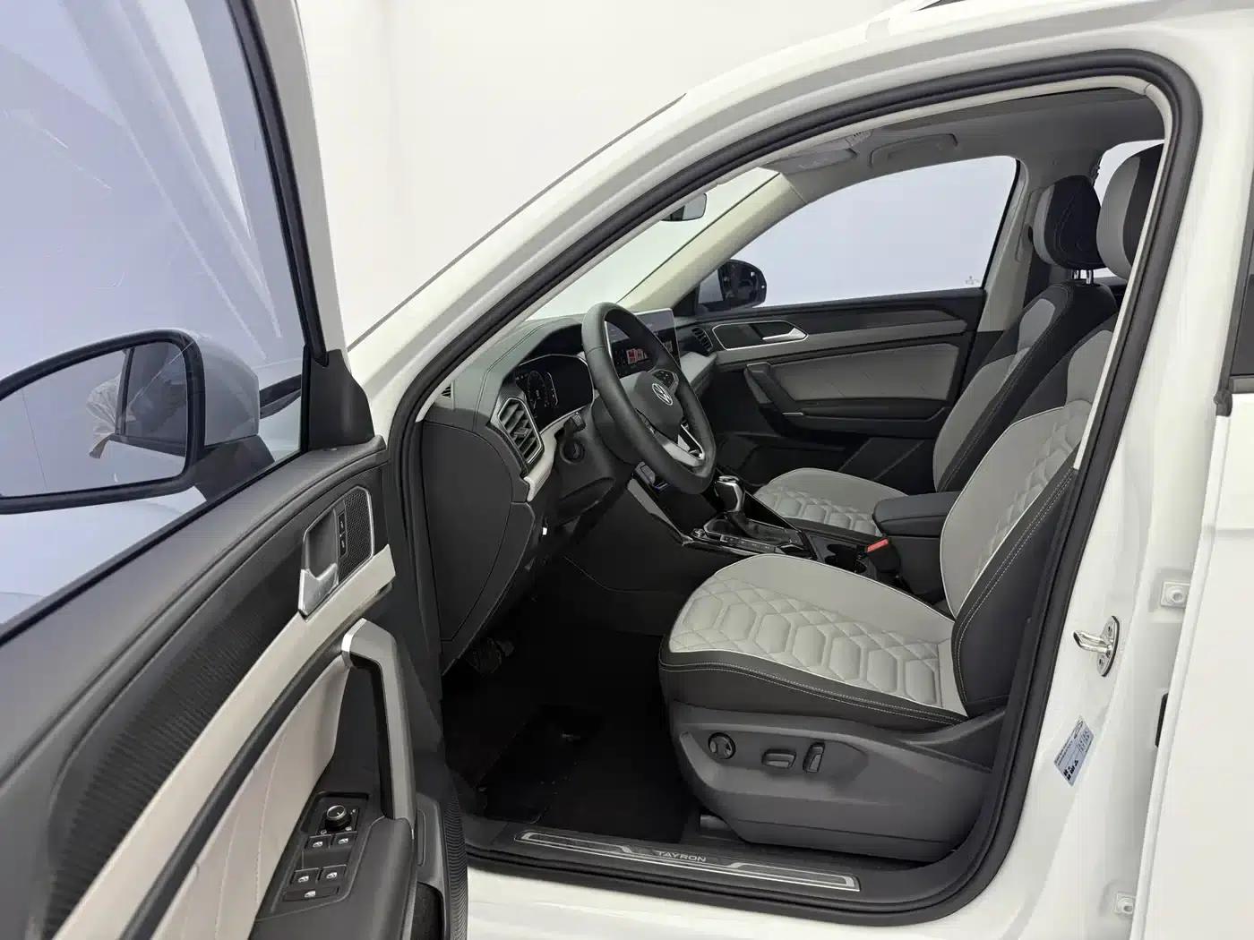 Tayron 2023 280TSI 2WD Luxury Plus Advanced Edition — миниатюра 21