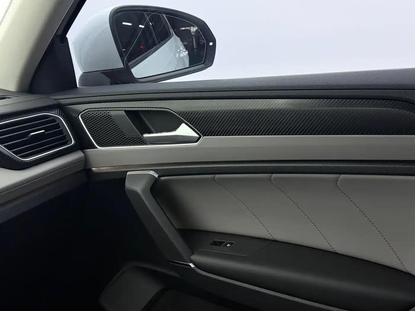 Tayron 2023 280TSI 2WD Luxury Plus Advanced Edition — миниатюра 10
