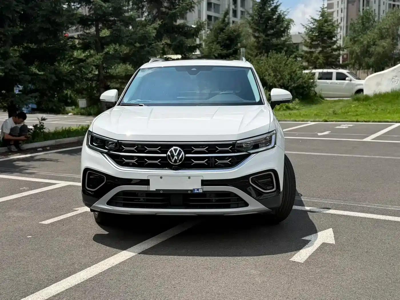 Tayron 2023 280TSI 2WD Luxury Plus Advanced Edition — миниатюра 2