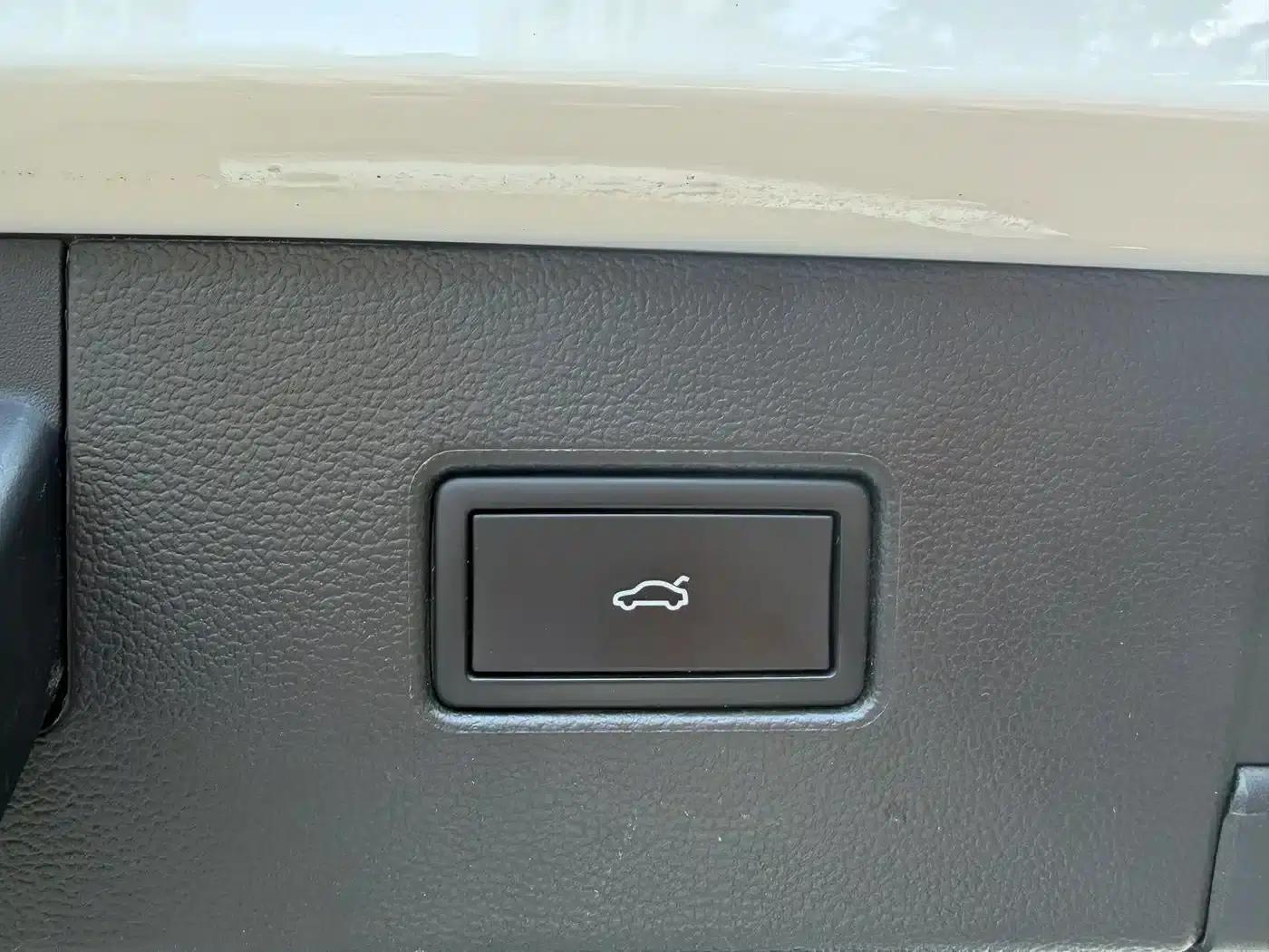 Tayron 2023 280TSI 2WD Luxury Plus Advanced Edition — миниатюра 17