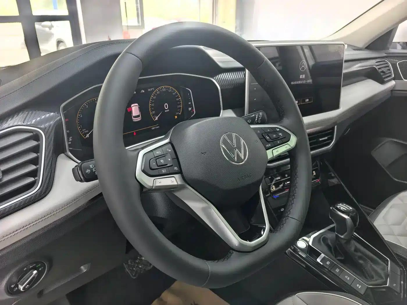 Tayron 2023 280TSI 2WD Luxury Plus Advanced Edition — миниатюра 14