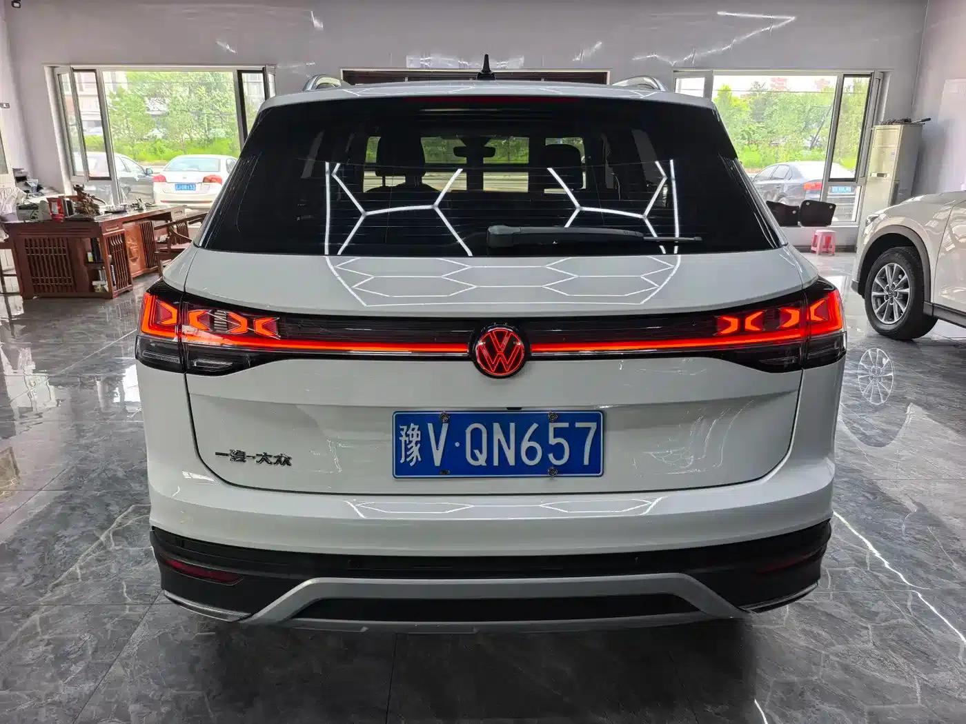 Tayron 2023 280TSI 2WD Luxury Plus Advanced Edition — миниатюра 6