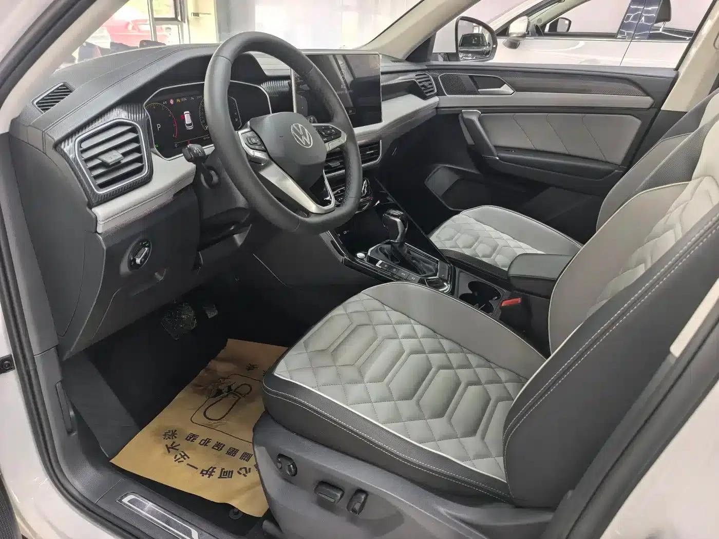 Tayron 2023 280TSI 2WD Luxury Plus Advanced Edition — миниатюра 7