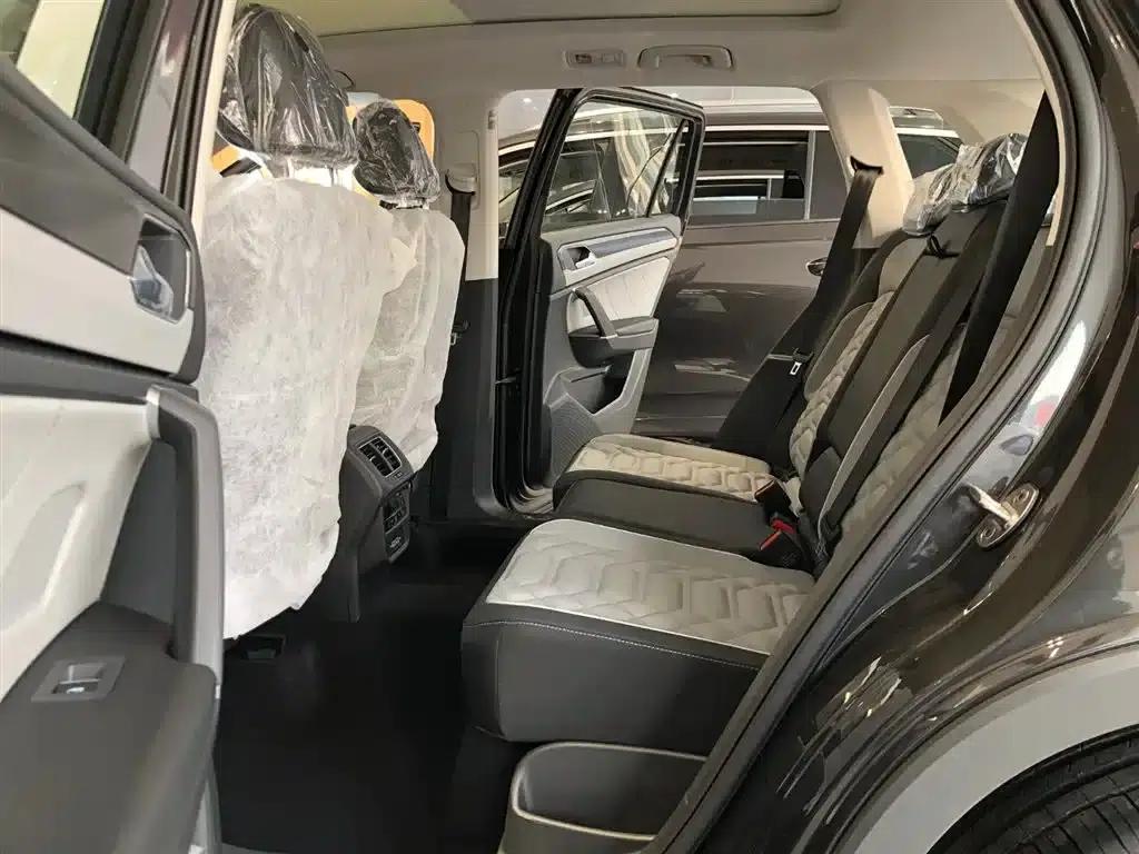 Tayron 2023 300TSI 2WD Luxury Plus Advanced Edition — миниатюра 6