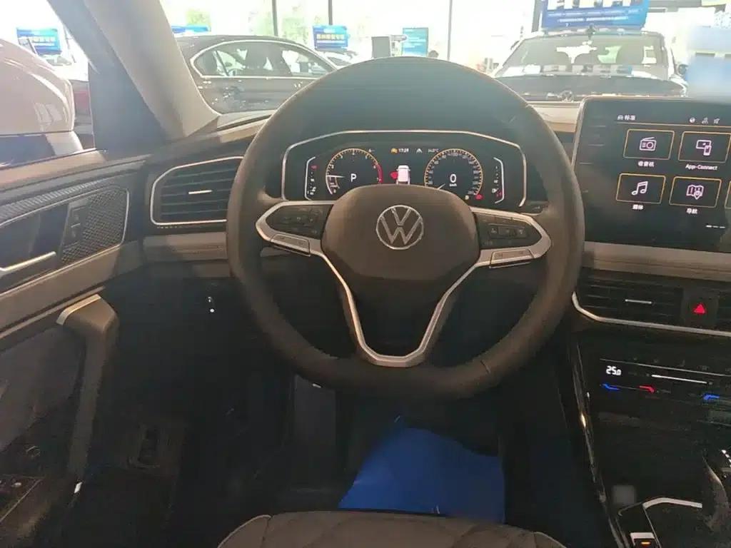 Tayron 2025 Popular Edition 330TSI — миниатюра 11