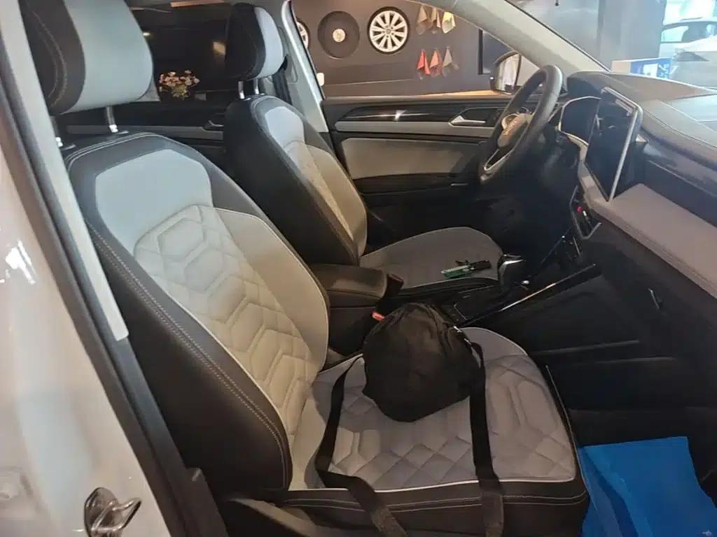 Tayron 2025 Popular Edition 330TSI — миниатюра 25