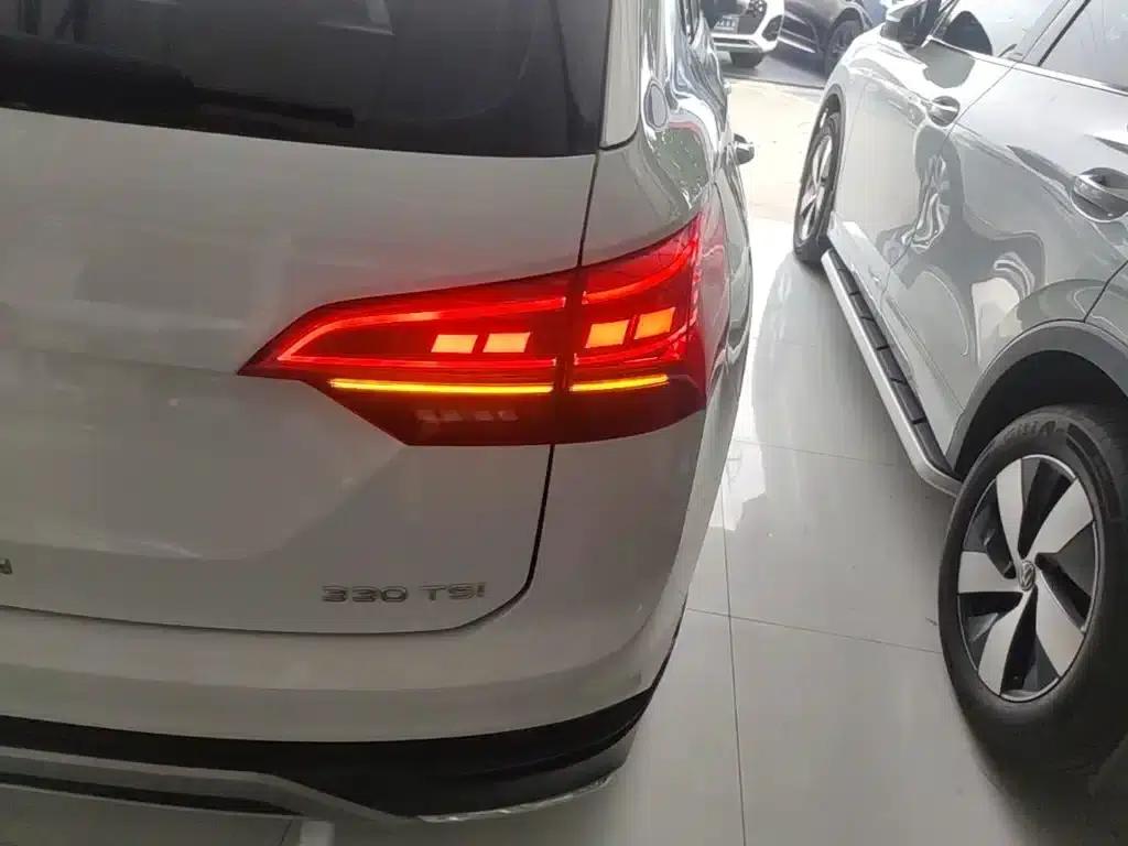 Tayron 2021 330TSI 2WD 3rd Anniversary Limited Edition — миниатюра 8