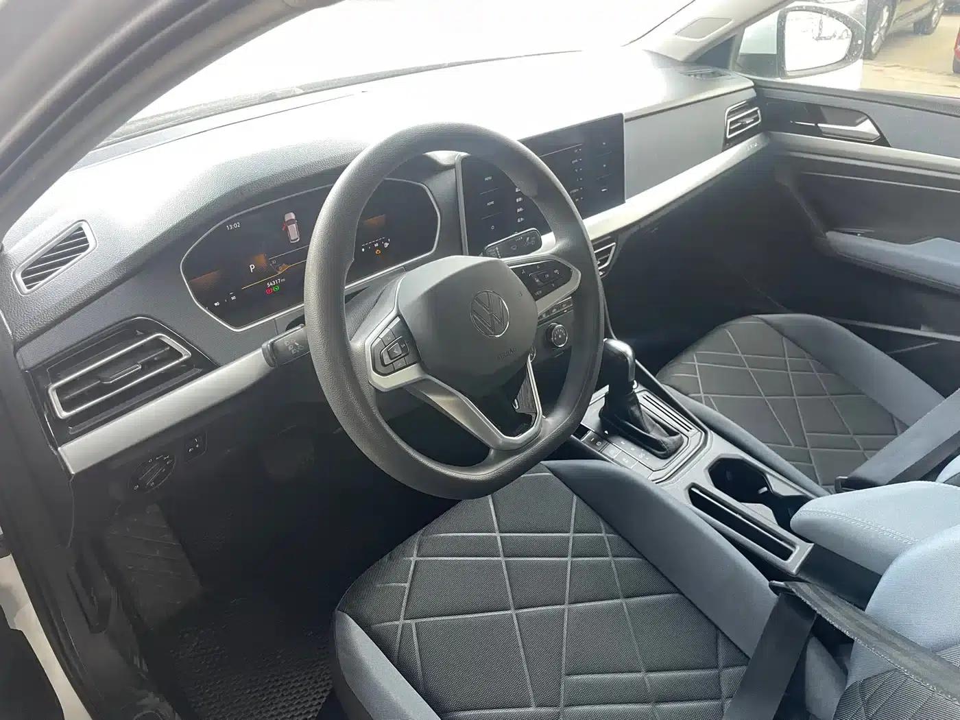 2023 Volkswagen Lavida 1.5L Automatic Comfort Edition — миниатюра 12