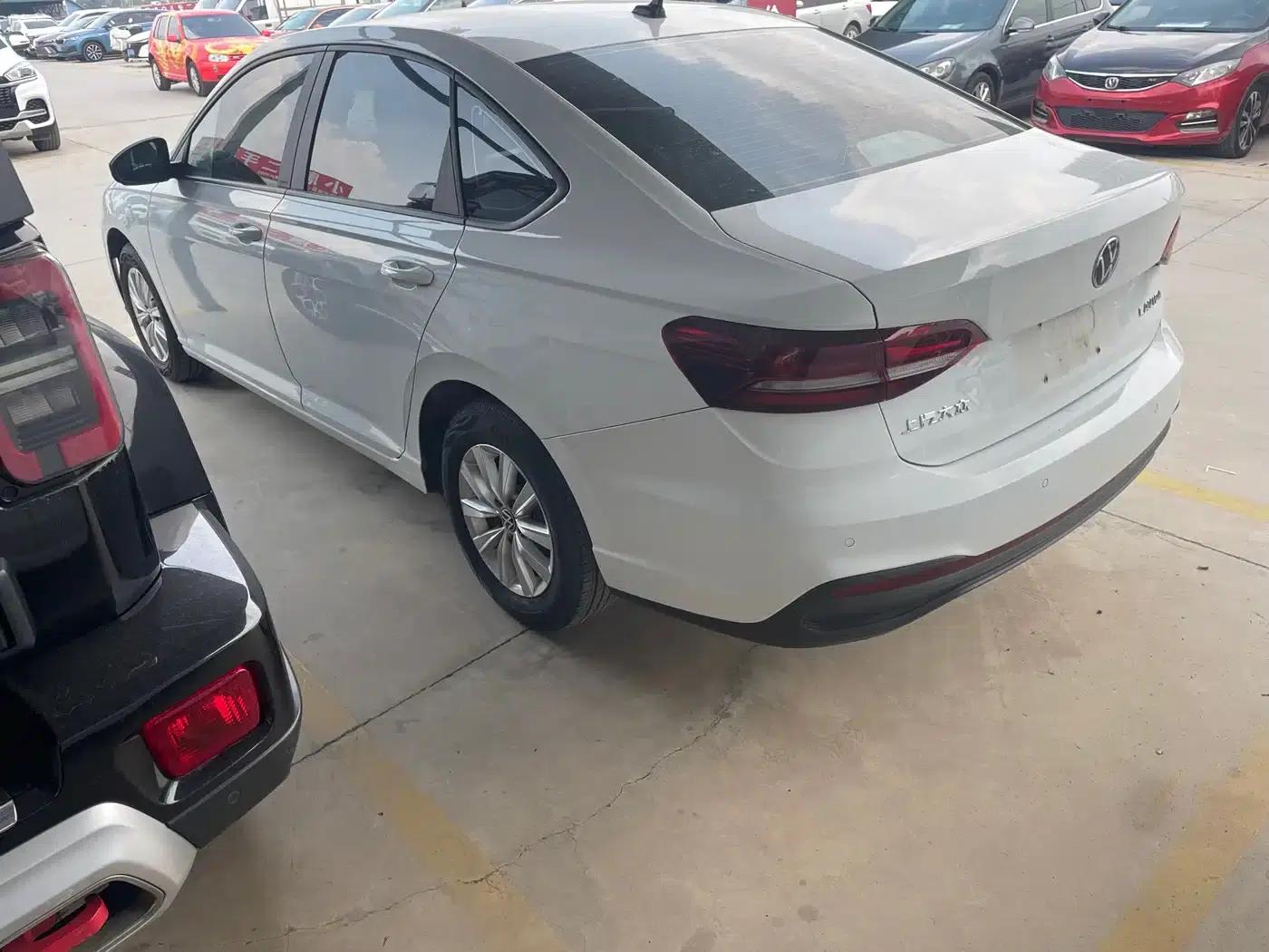 2023 Volkswagen Lavida 1.5L Automatic Comfort Edition — миниатюра 7