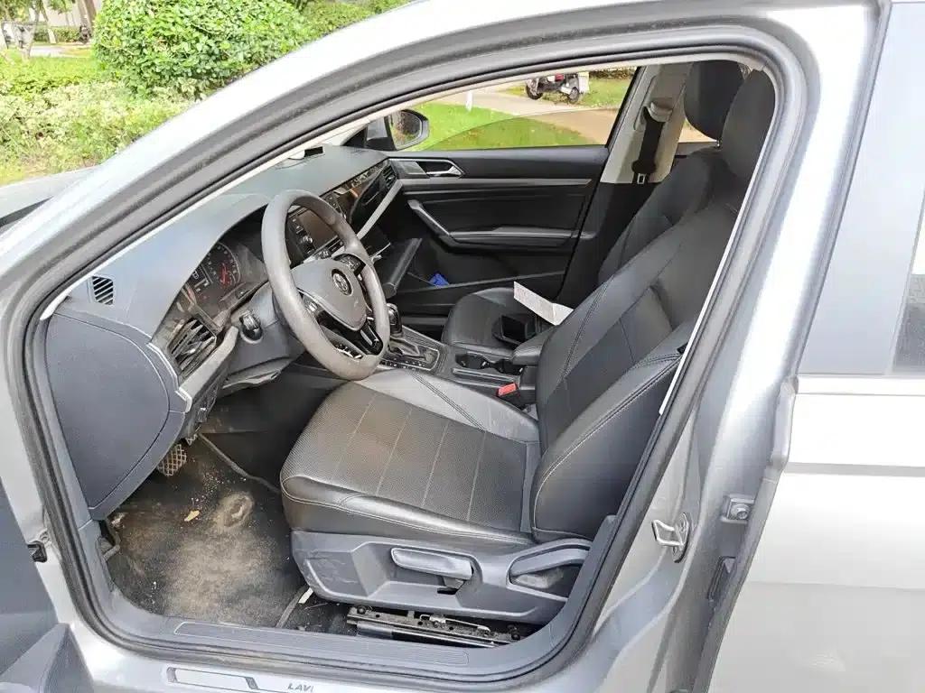 2019 Volkswagen Lavida 1.5L Automatic Comfort Edition (China VI Emission Standard) — миниатюра 11