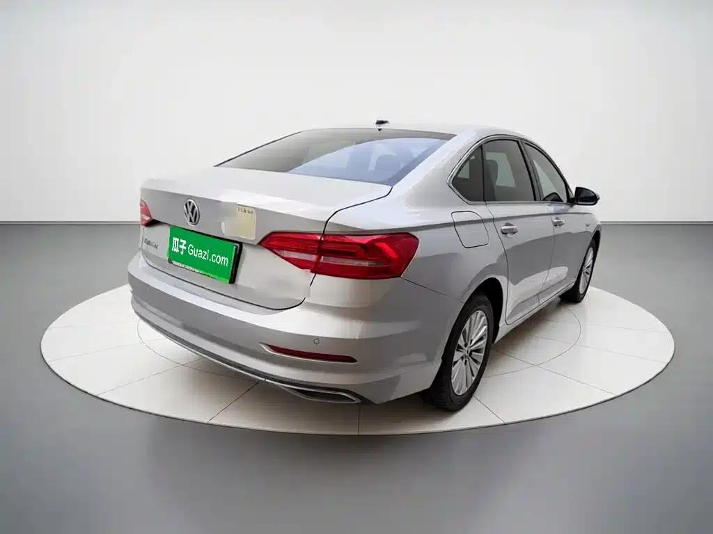 2019 Volkswagen Lavida 1.5L Automatic Comfort Edition (China VI Emission Standard) — миниатюра 4