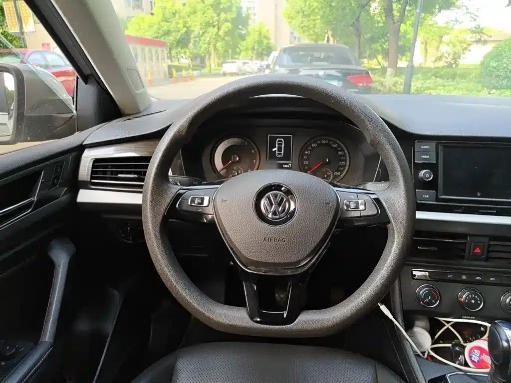 2019 Volkswagen Lavida 1.5L Automatic Comfort Edition (China VI Emission Standard) — миниатюра 6