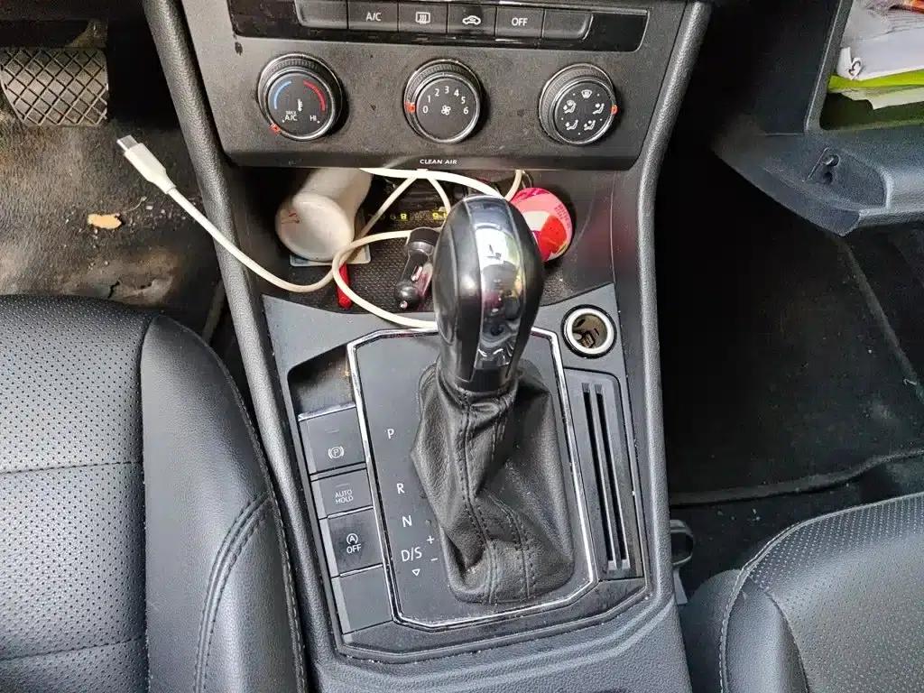 2019 Volkswagen Lavida 1.5L Automatic Comfort Edition (China VI Emission Standard) — миниатюра 10