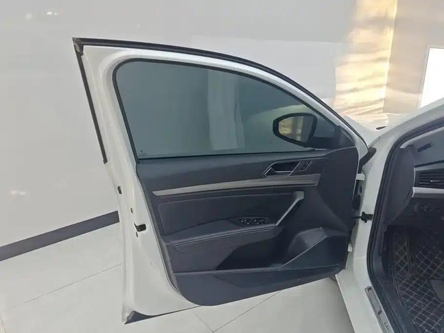 2022 Volkswagen Lavida 280TSI DSG Comfort Edition — миниатюра 7