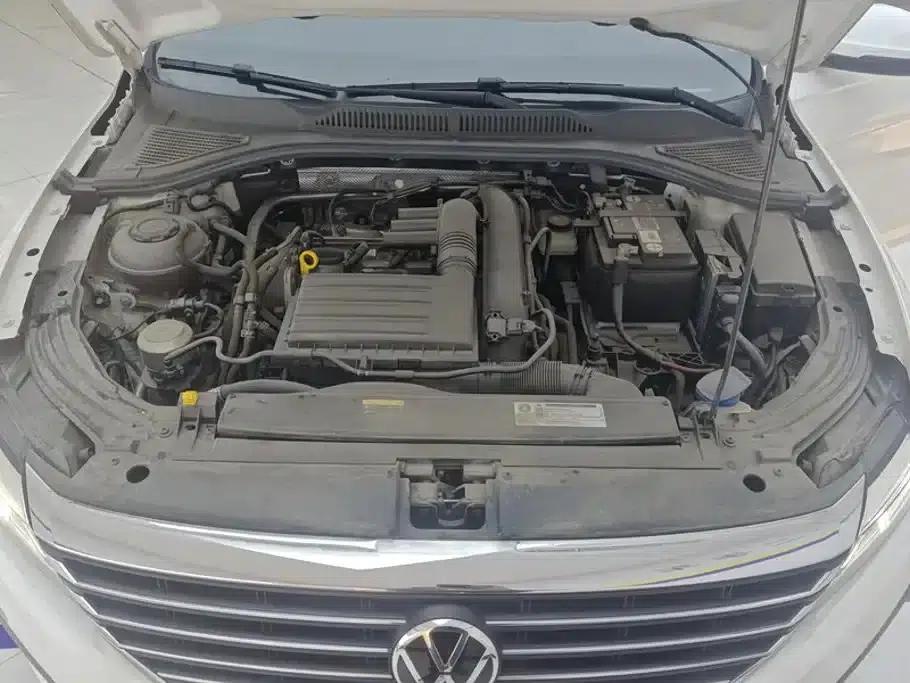 2022 Volkswagen Lavida 280TSI DSG Comfort Edition — миниатюра 10