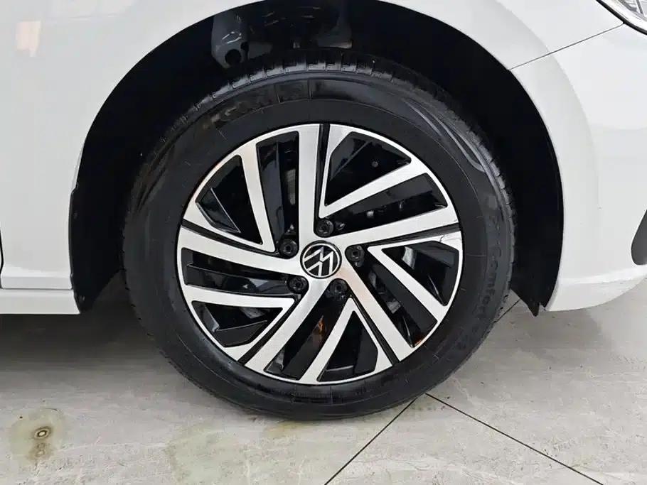 Lavida 2024 300TSI DSG Starry Sky Leading Edition — миниатюра 6