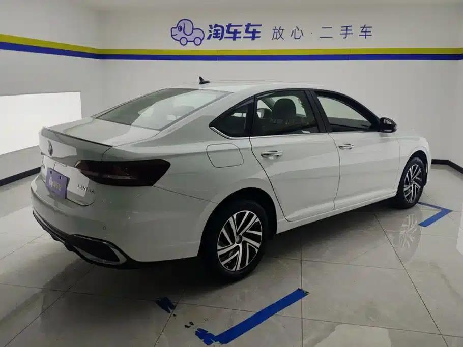 Lavida 2024 300TSI DSG Starry Sky Leading Edition — миниатюра 3