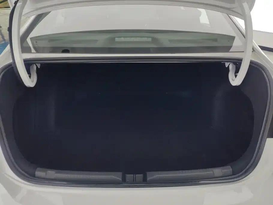 Lavida 2024 300TSI DSG Starry Sky Leading Edition — миниатюра 4