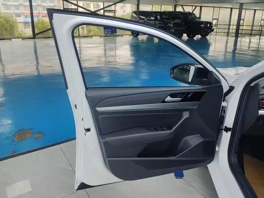 Lavida 2024 300TSI DSG Starry Sky Leading Edition — миниатюра 7