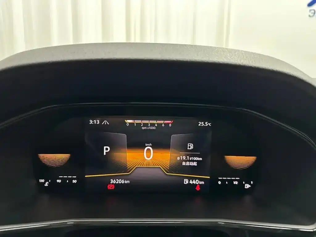 2022 Volkswagen Lavida 280TSI DSG Comfort Edition — миниатюра 12