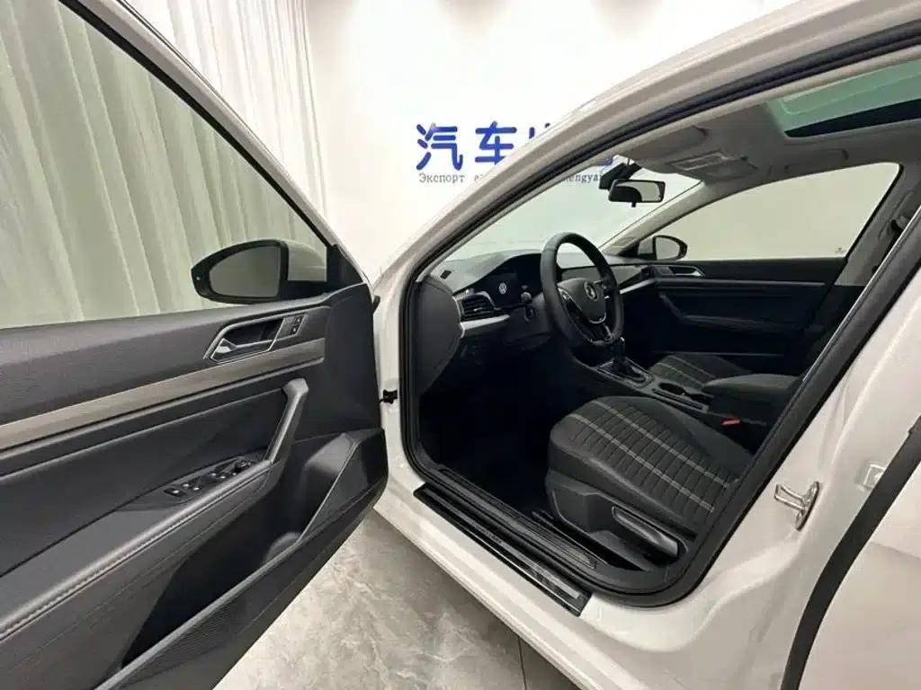 2022 Volkswagen Lavida 280TSI DSG Comfort Edition — миниатюра 7