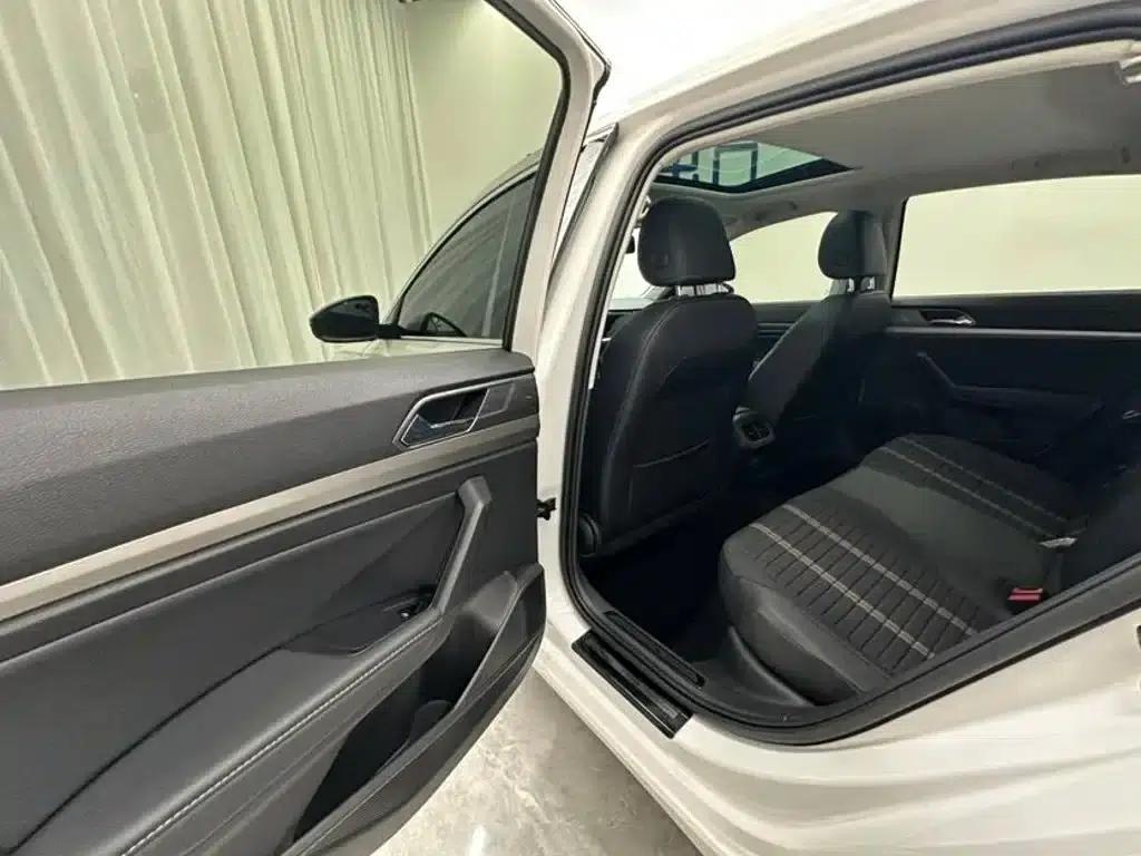 2022 Volkswagen Lavida 280TSI DSG Comfort Edition — миниатюра 8