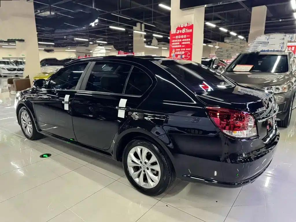 2011 Volkswagen Lavida 1.6L Automatic Premium Edition — миниатюра 7
