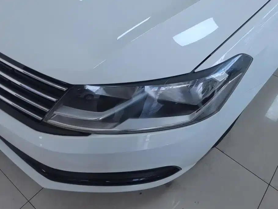 2017 Volkswagen Lavida 1.6L Automatic Fashion Edition — миниатюра 5