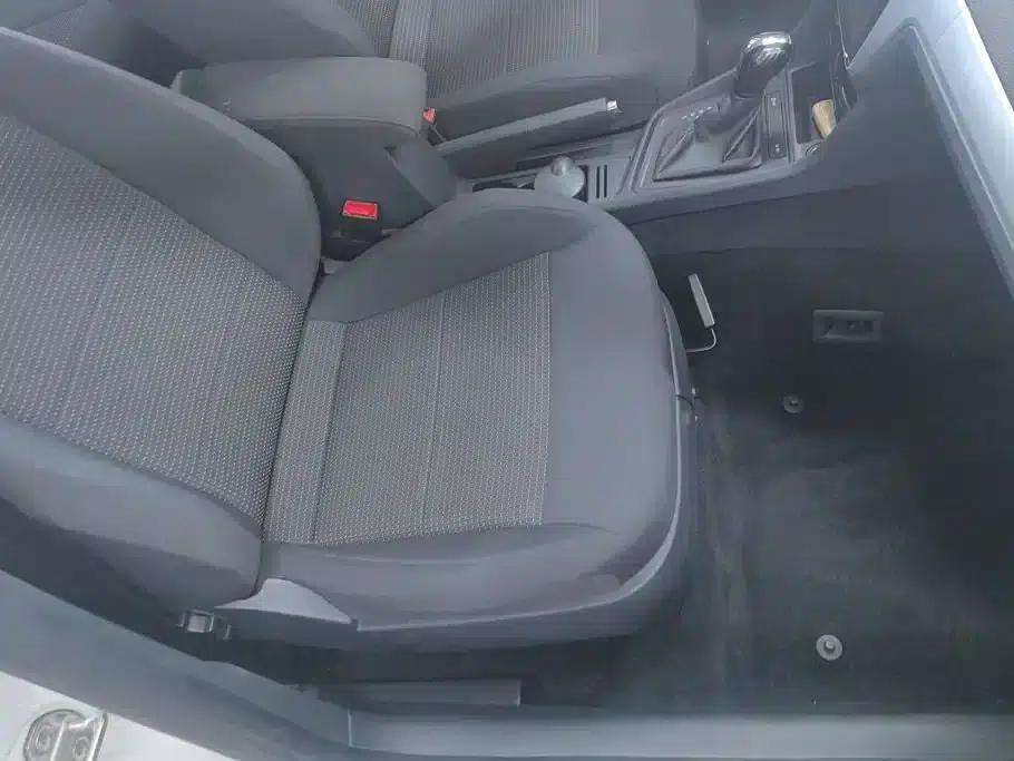 2017 Volkswagen Lavida 1.6L Automatic Fashion Edition — миниатюра 8