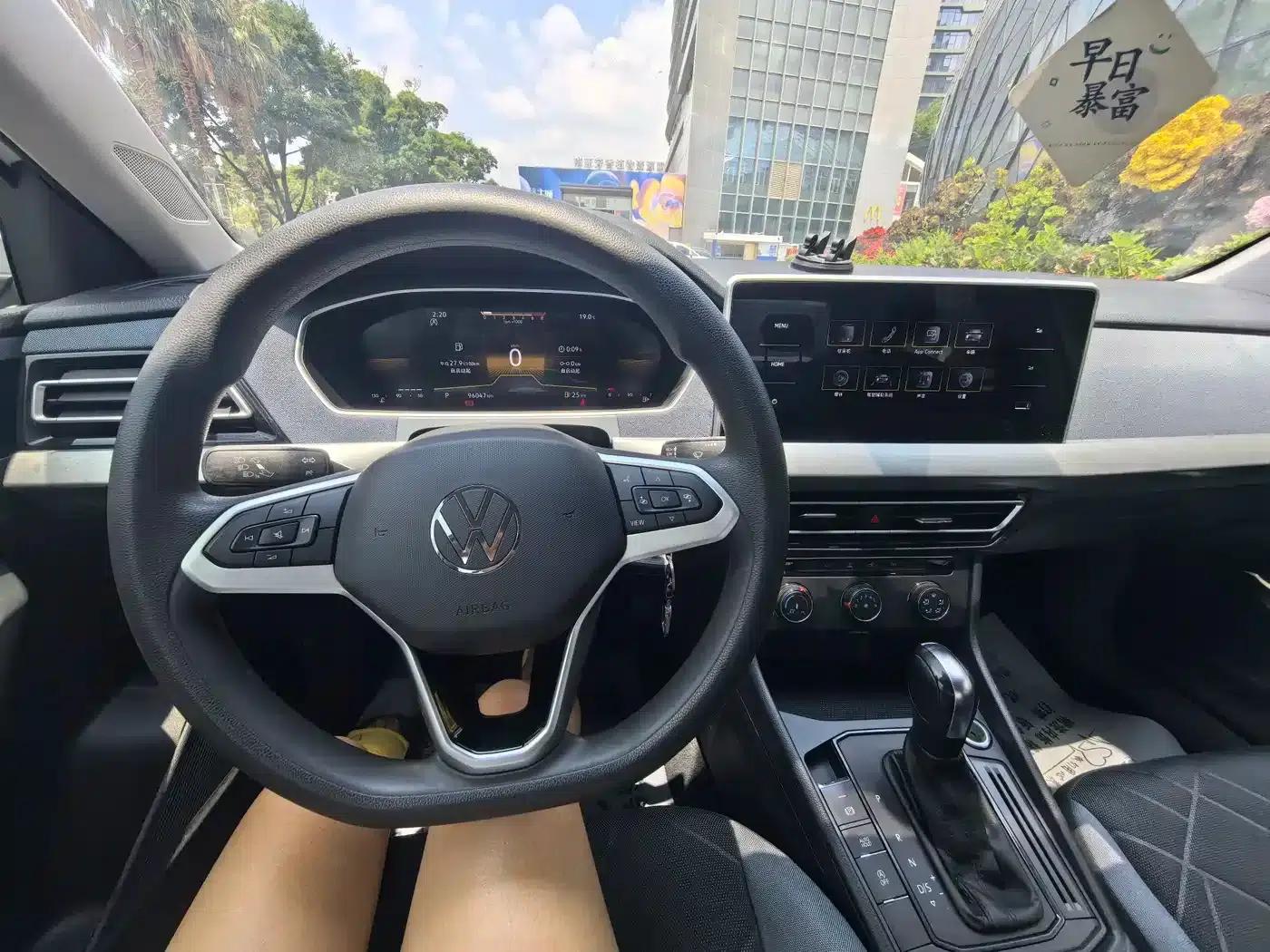 2023 Volkswagen Lavida 1.5L Automatic Comfort Edition — миниатюра 16
