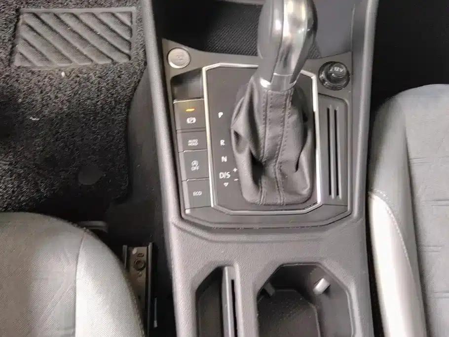 2023 Volkswagen Lavida 280TSI DSG Full Comfort Edition — миниатюра 16