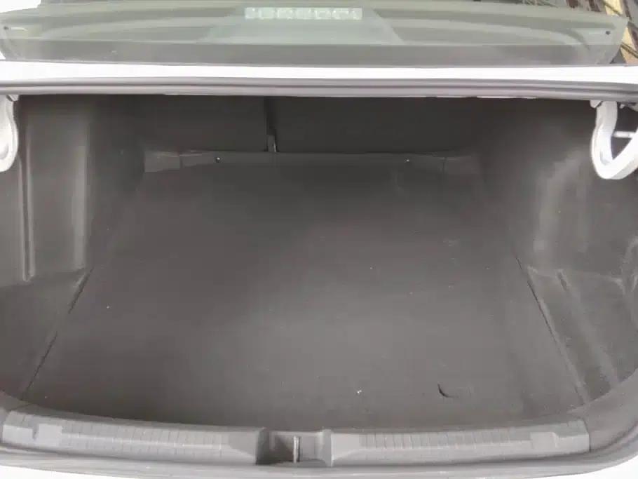 2023 Volkswagen Lavida 280TSI DSG Full Comfort Edition — миниатюра 4