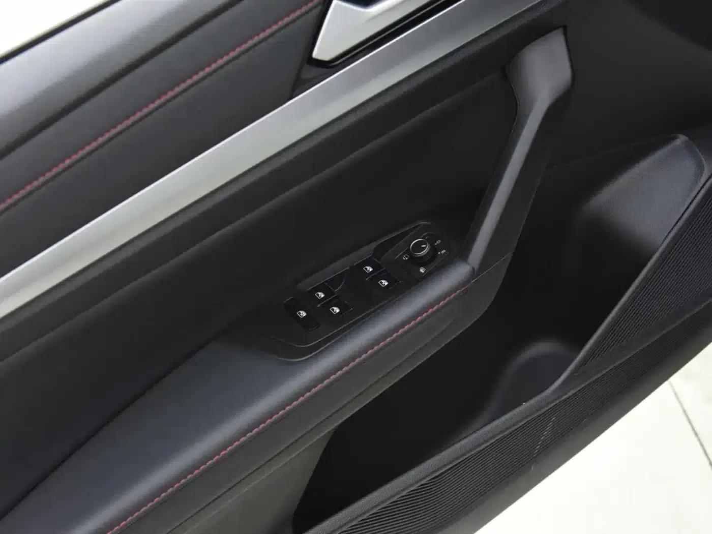 Lavida 2024 300TSI DSG Starry Sky Leading Edition — миниатюра 11