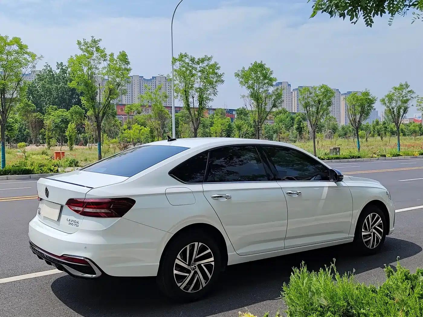 Lavida 2024 300TSI DSG Starry Sky Leading Edition — миниатюра 31