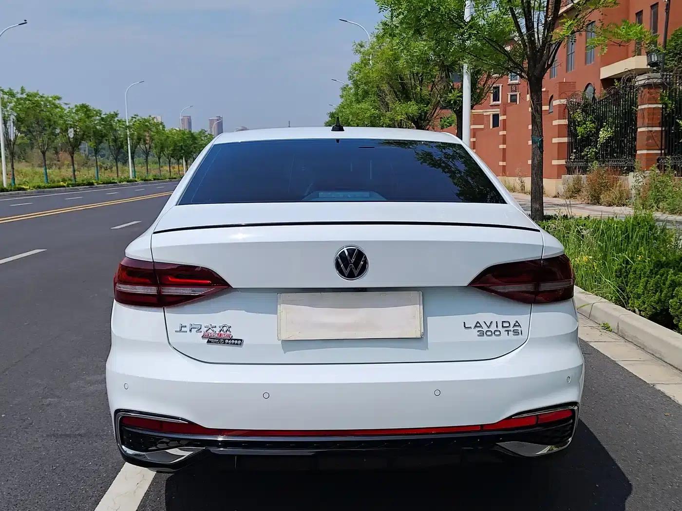 Lavida 2024 300TSI DSG Starry Sky Leading Edition — миниатюра 32