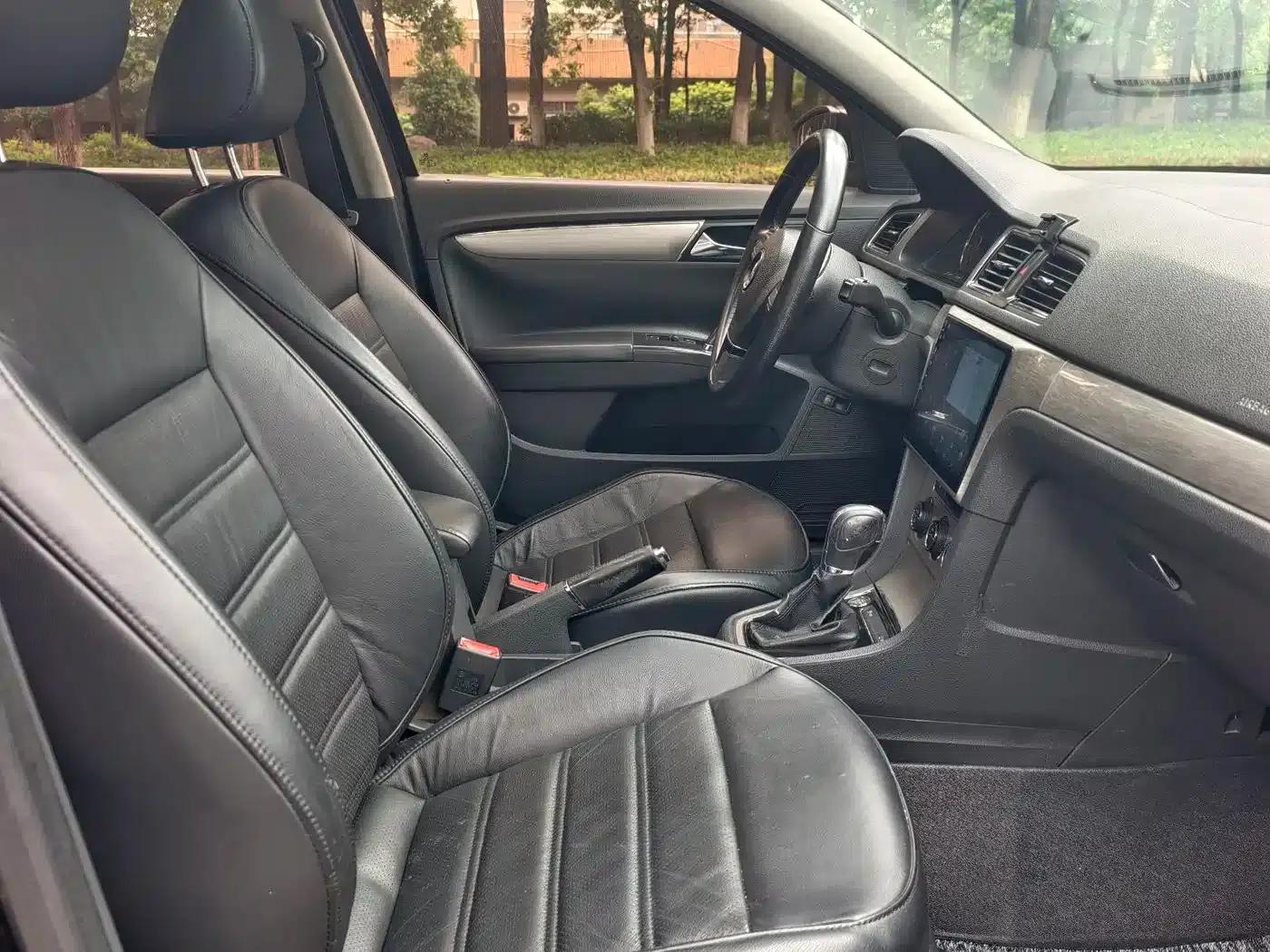 2013 Volkswagen Lavida 1.4TSI DSG Luxury Edition — миниатюра 8