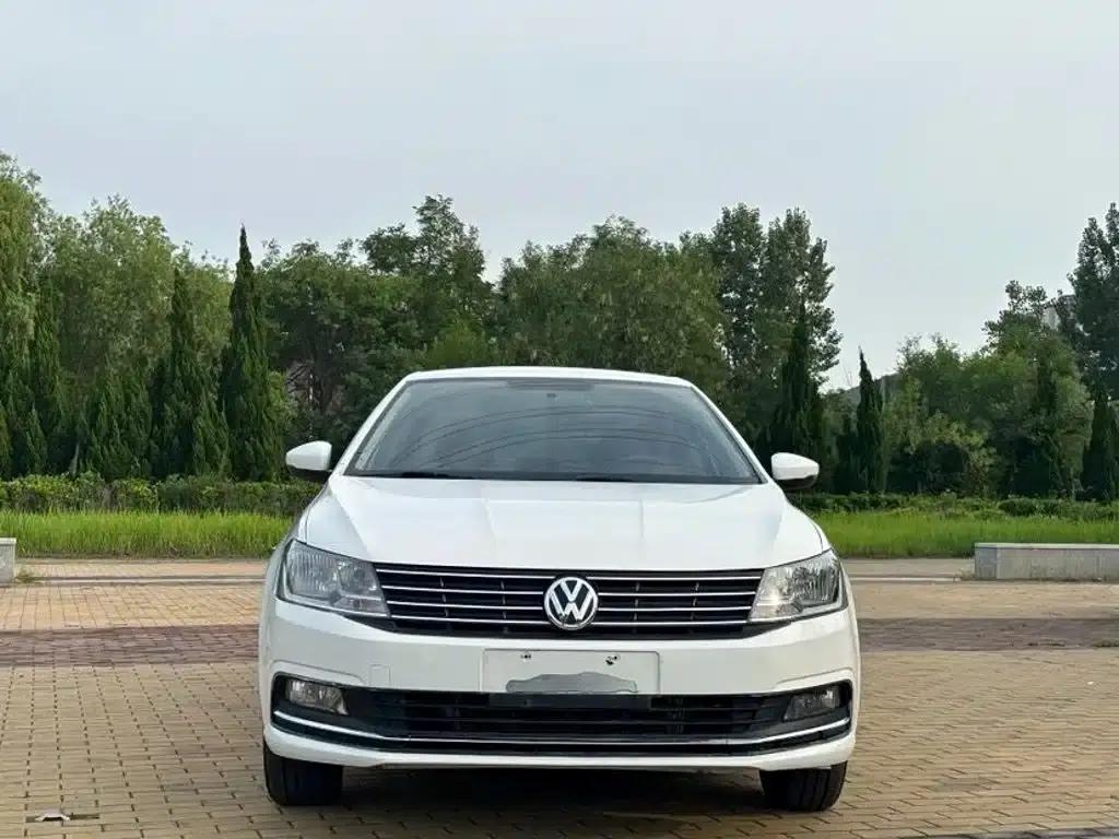 2015 Volkswagen Lavida 1.6L Manual Fashion Edition — миниатюра 2