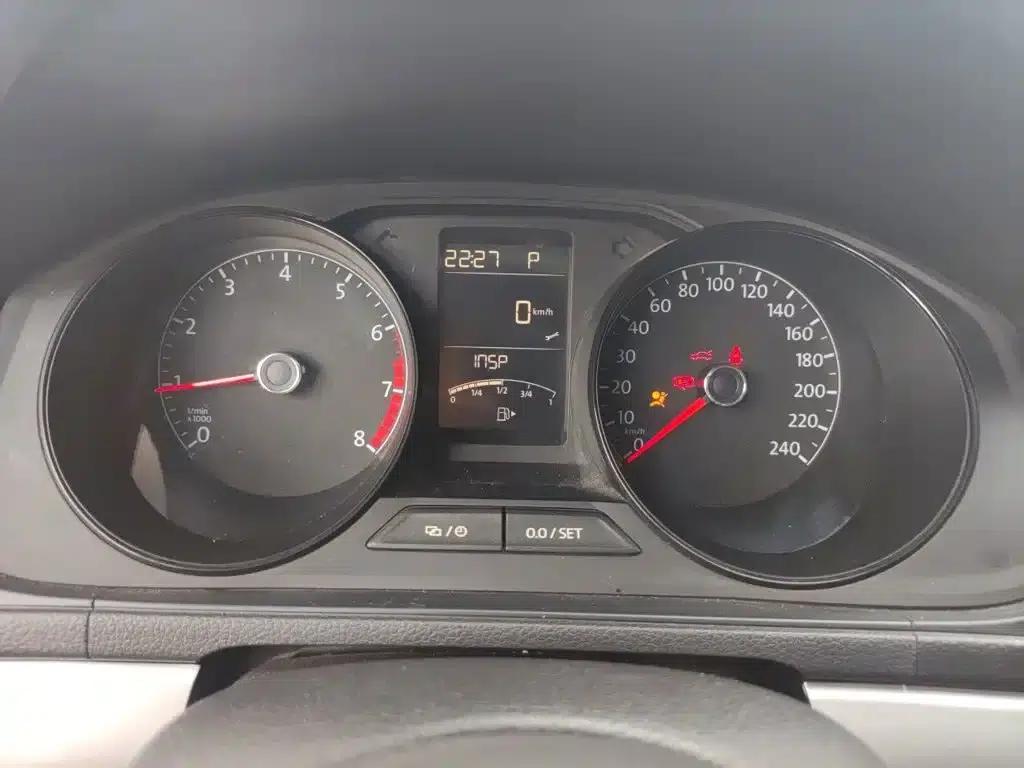 2017 Volkswagen Lavida 1.6L Automatic Fashion Edition — миниатюра 8