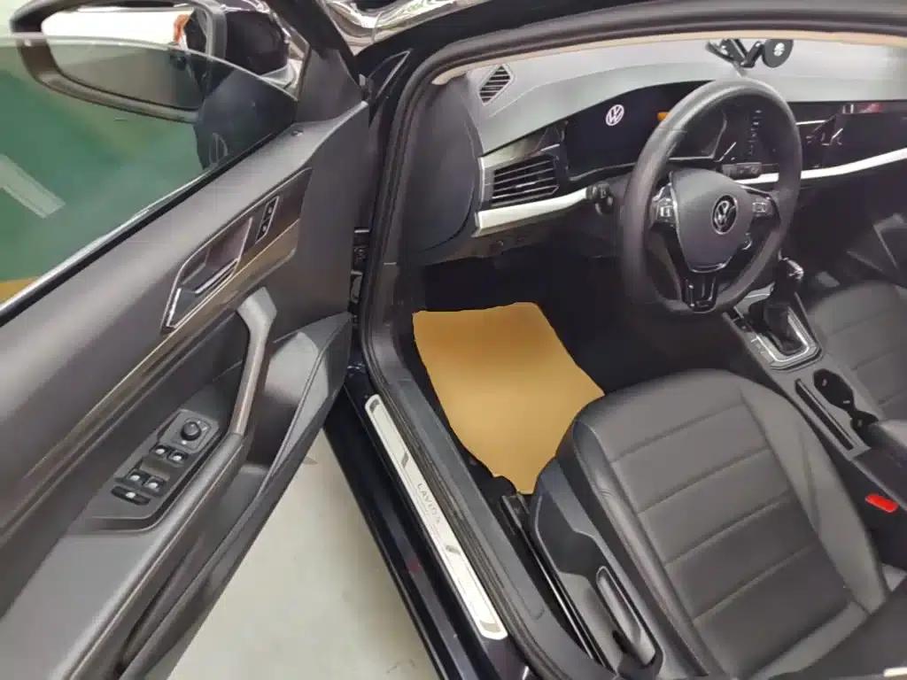 2022 Volkswagen Lavida 1.5L Automatic Comfort Edition — миниатюра 16