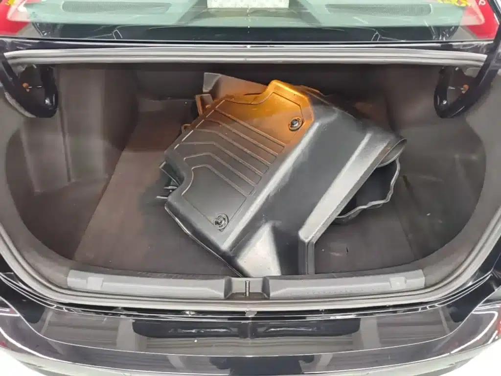 2022 Volkswagen Lavida 1.5L Automatic Comfort Edition — миниатюра 19