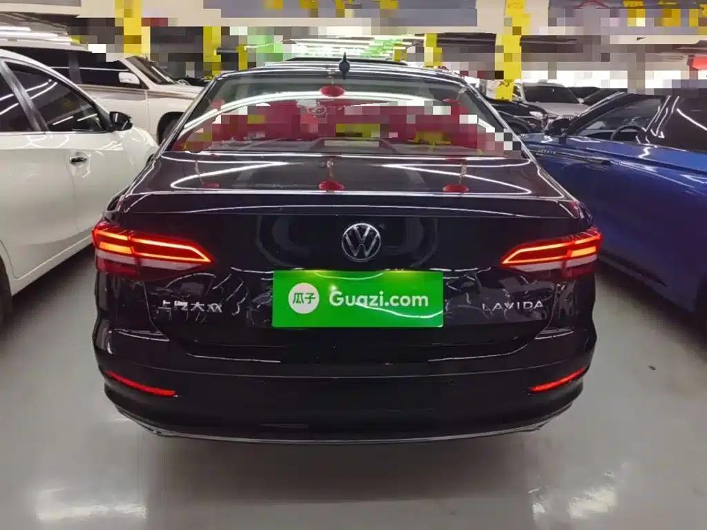 2022 Volkswagen Lavida 1.5L Automatic Comfort Edition — миниатюра 6